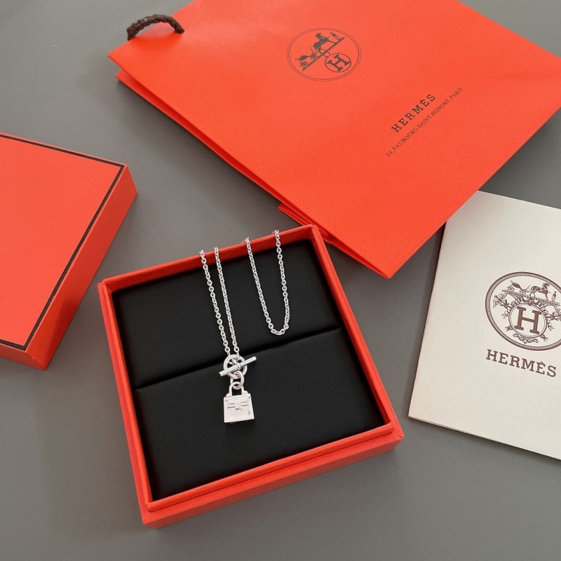 Hermes Necklaces